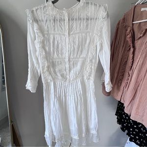 •Doen Lace Dress•